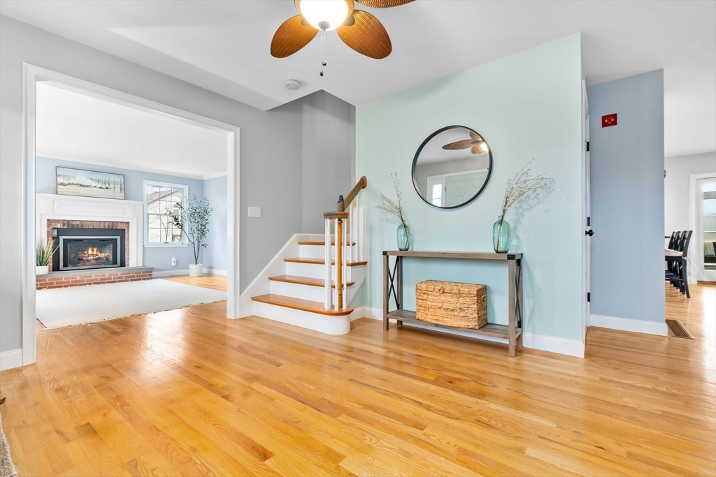 253 High Road Newbury, MA 01951 - Photo 20 of 42 a living room with furniture and a fireplace