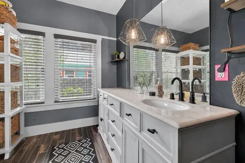 $575,000 | 2128 5th Avenue North, St. Petersburg, FL 33713