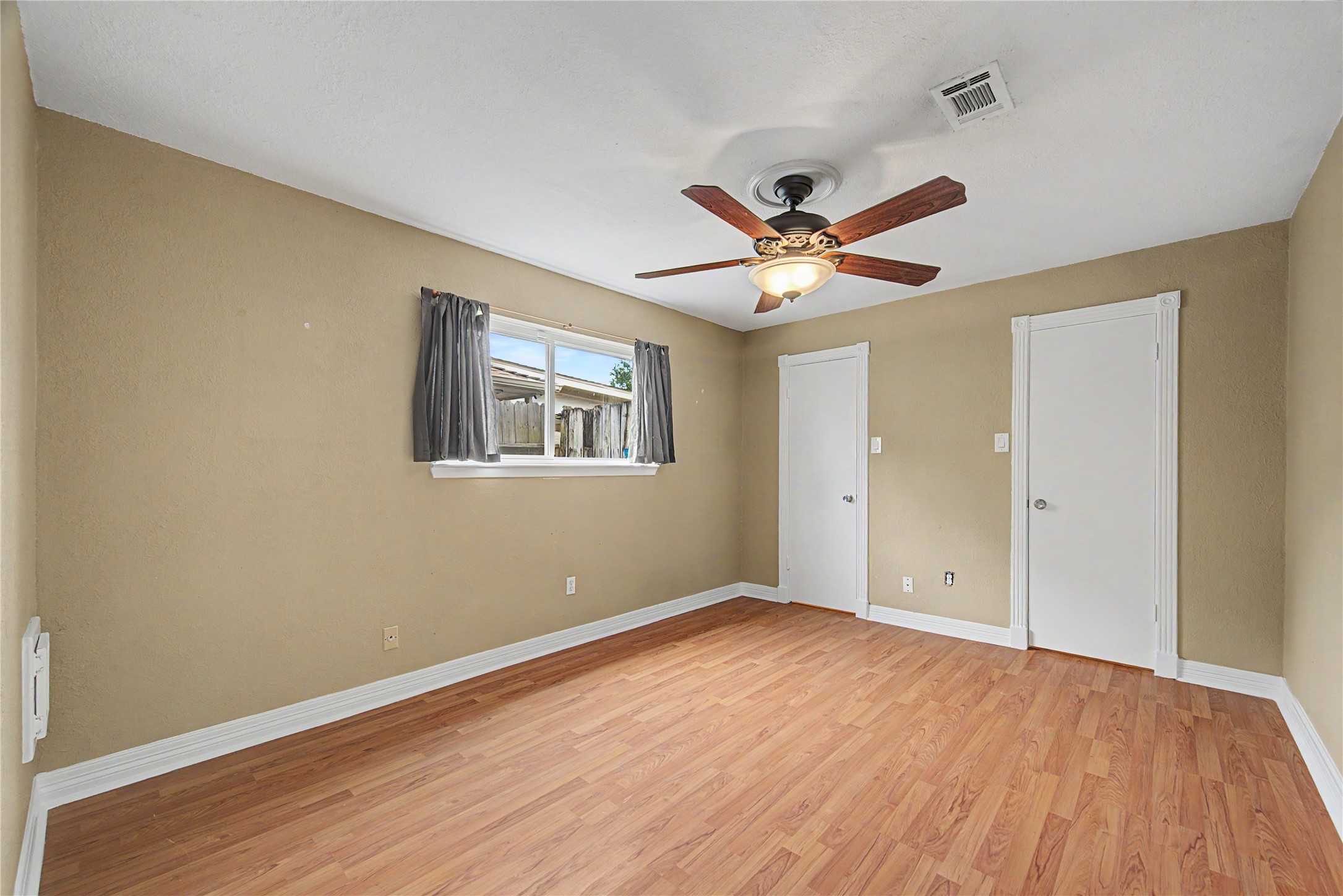 4210 Mossygate Drive Spring, TX 77373 - Photo 12 of 33 Secondary bedroom #2, also located on the opposite side of the home from the primary suite.