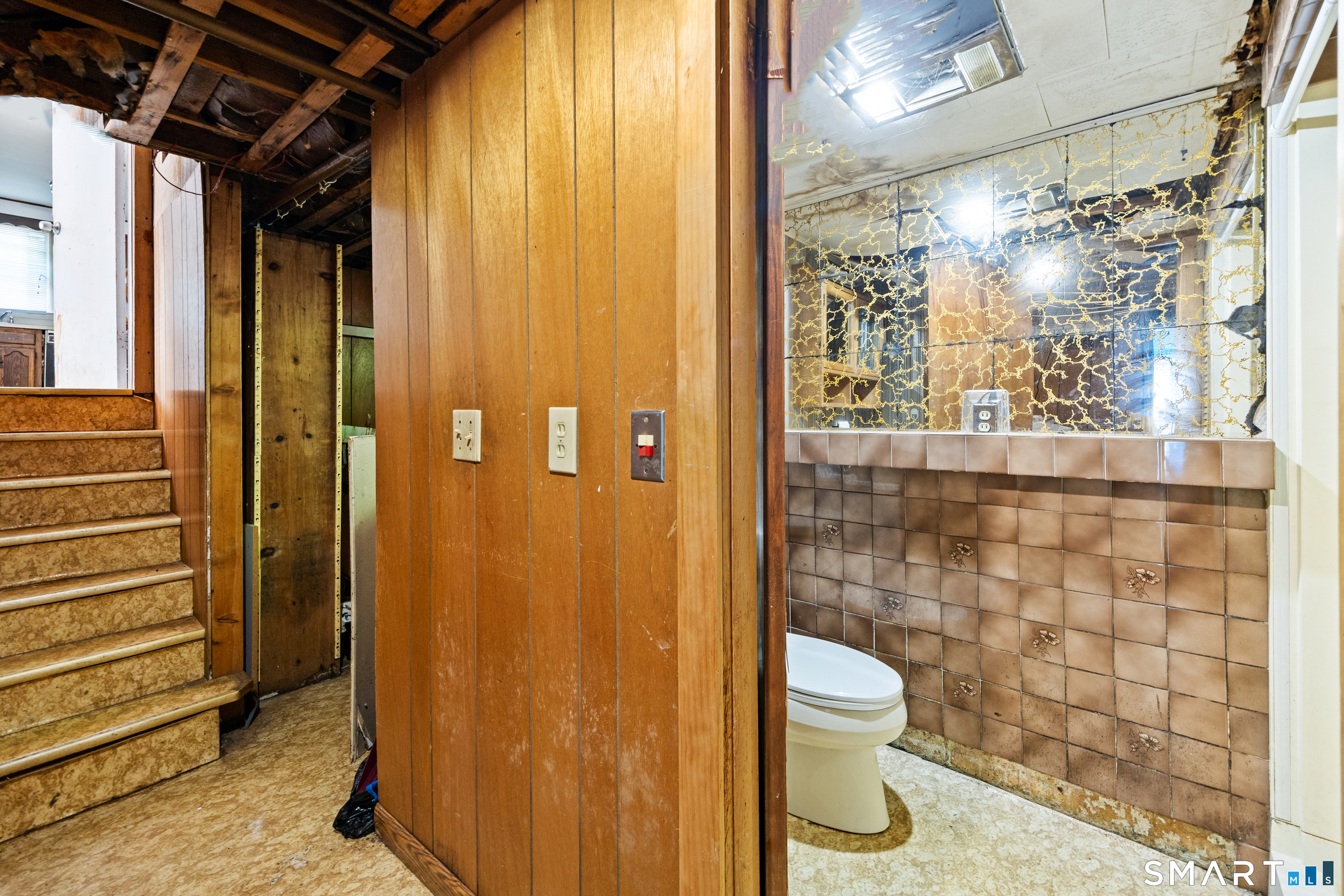 337 Robinwood Road Waterbury, CT 06708 - Photo 19 of 23 Gallery Image 19