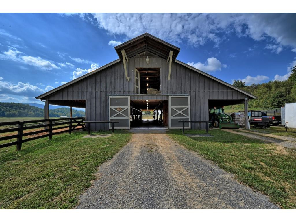 535 Pemberton Road Bristol, TN 37620 - Photo 36 of 36 EXT BARN