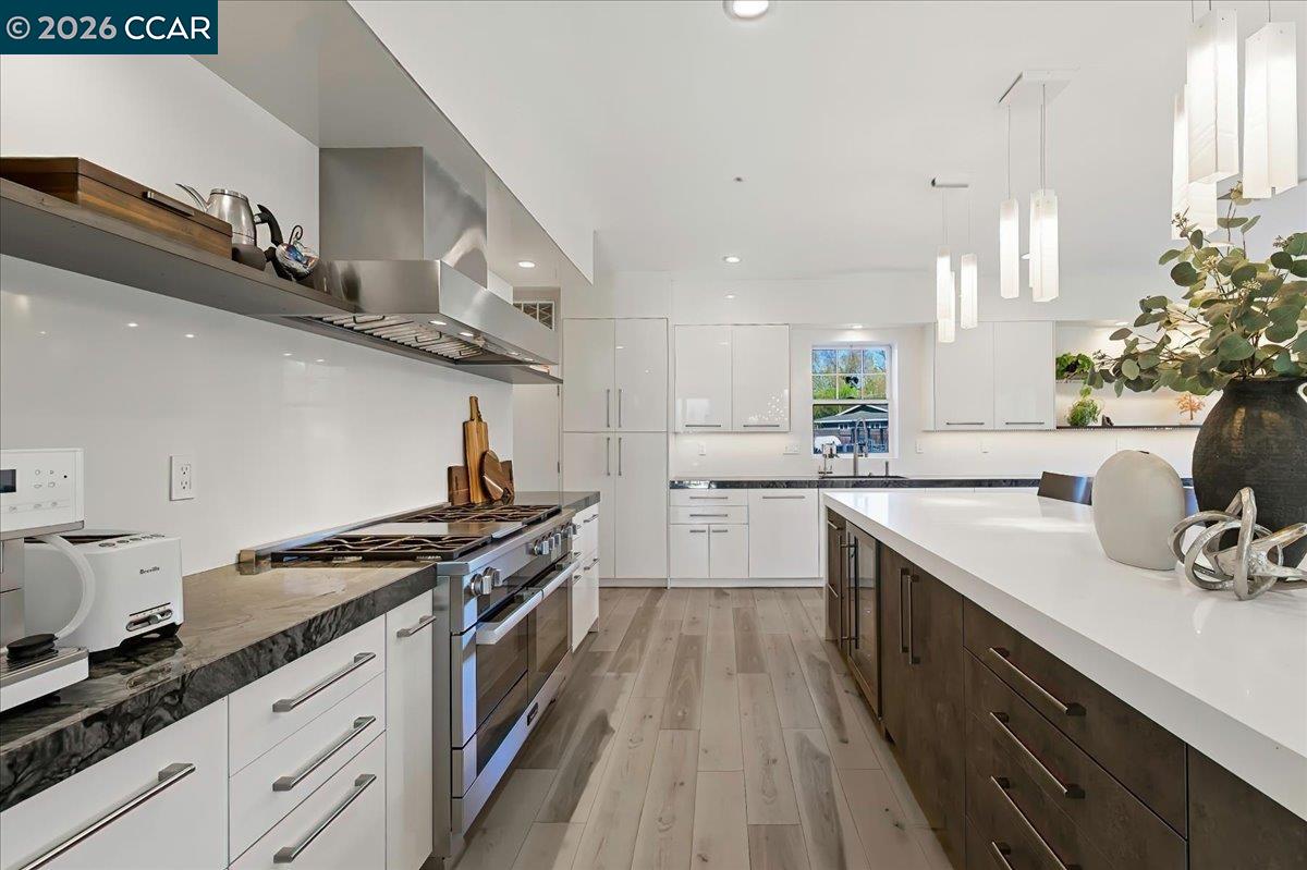 1540 Finley Road Livermore, CA 94551 - Photo 12 of 31