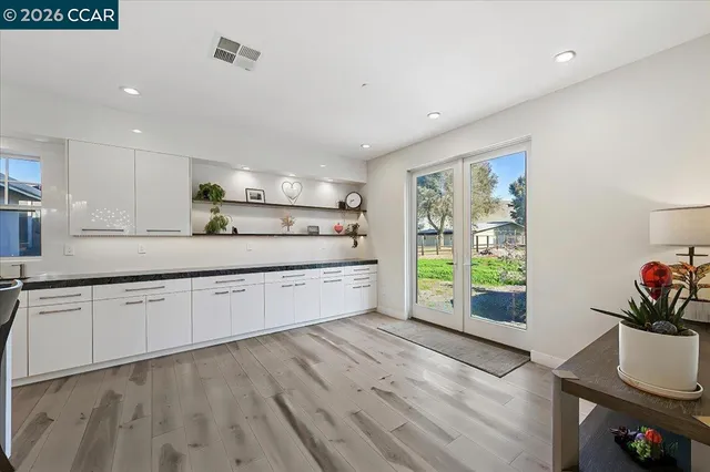 $2,198,000 | 1540 Finley Road, Livermore, CA 94551