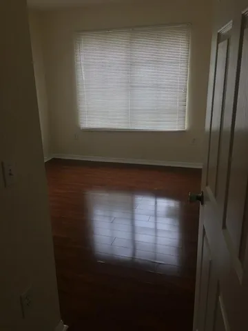 a view of empty room with window