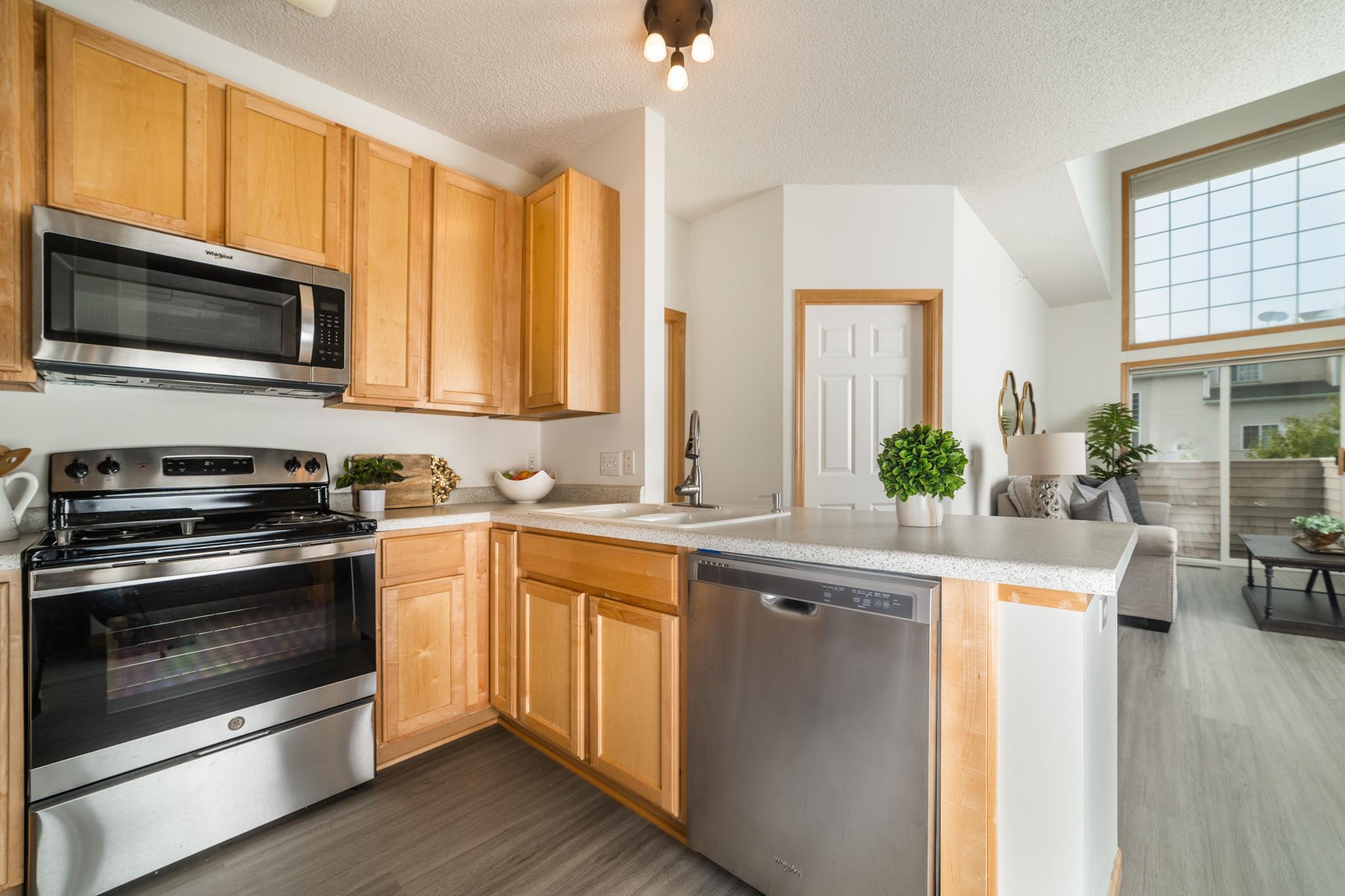 9434 Marshall Road Eden Prairie, MN 55347 - Photo 9 of 22 Gallery Image 9