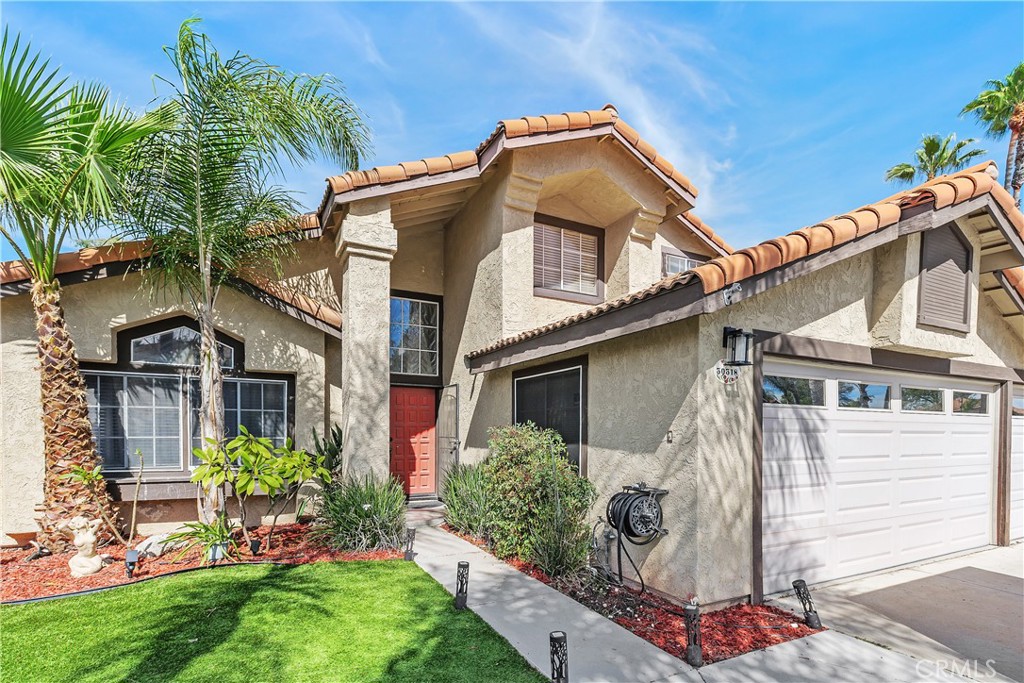 Welcome Home- 30318 Deer Meadow w 3 car garage.