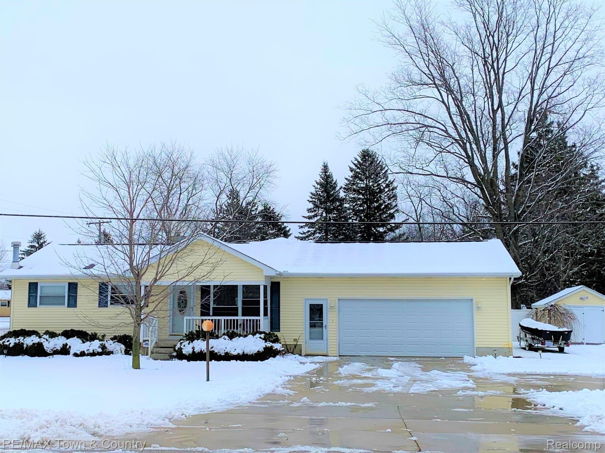 9044 North Bray Road Clio, MI 48420 - Photo 1 of 30 Bray front.jpg