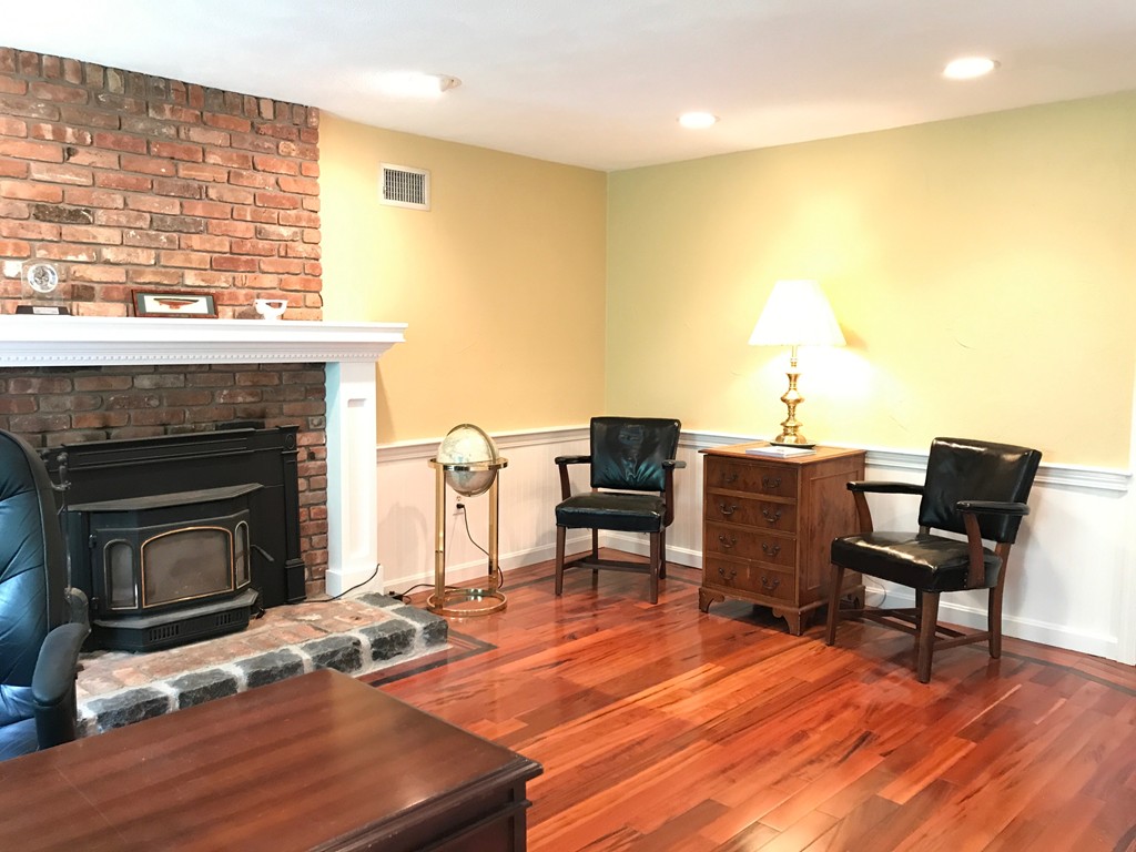 10 Jefferson Road Franklin, MA 02038 - Photo 8 of 30 Gallery Image 8