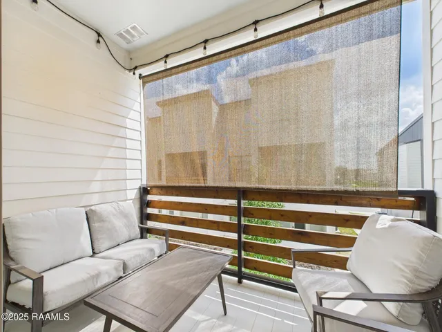 $240,000 | 118 Canvasback Drive, Youngsville, LA 70592