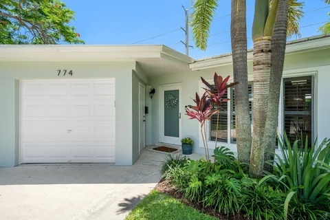 $749,000 | 774 Southwest 7th Street, Boca Raton, FL 33486