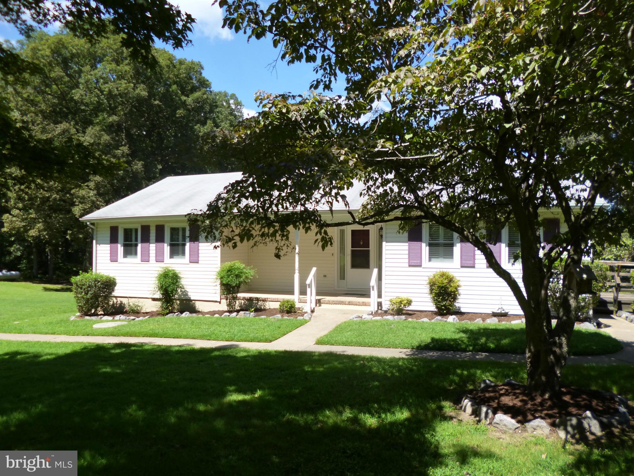535 Brooke Road Fredericksburg, VA 22405 - Photo 10 of 16 Exterior (Front)