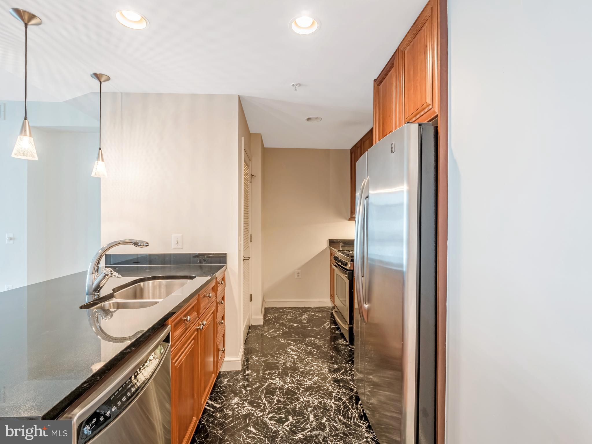 11990 Market Street, Unit 1004 Reston, VA 20190 - Photo 7 of 15