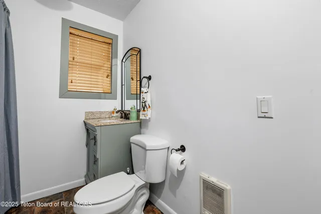 $2,750,000 | 630 East Kelly Avenue, Jackson, WY 83001