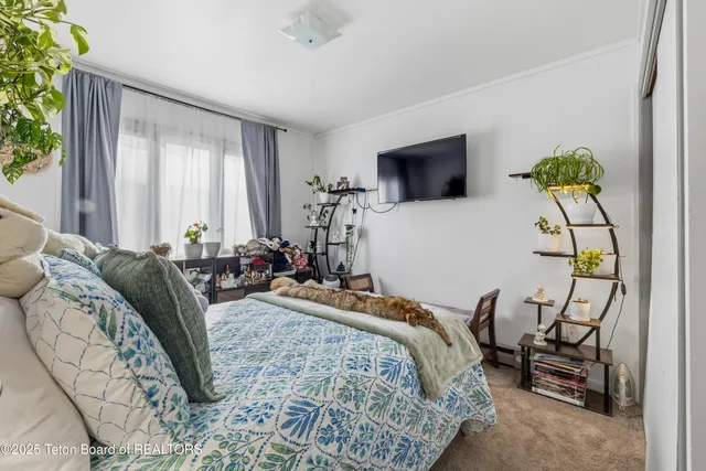 $2,750,000 | 630 East Kelly Avenue, Jackson, WY 83001