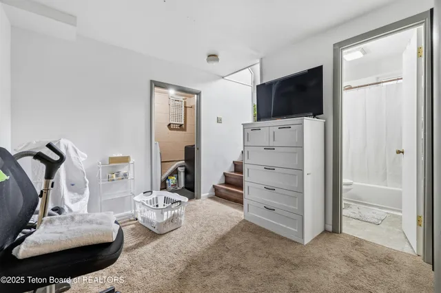 $2,750,000 | 630 East Kelly Avenue, Jackson, WY 83001