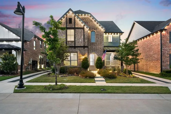 $409,990 | 1908 Temple Hills, Van Alstyne, TX 75495