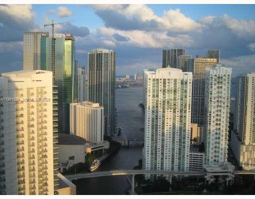 90 Southwest 3rd Street, Unit 3610 Miami, FL 33130 - Photo 16 of 40