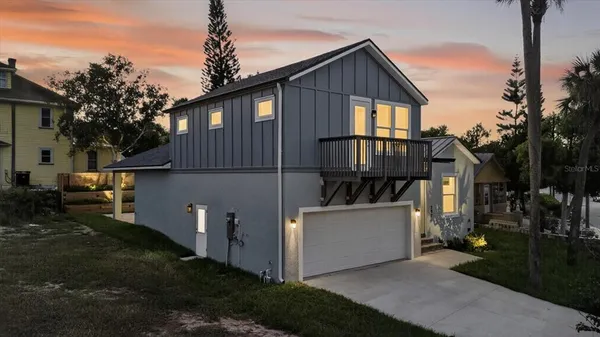 $3,995 | 207 Athens Street, Tarpon Springs, FL 34689