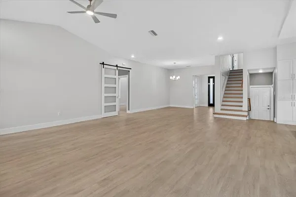 $3,995 | 207 Athens Street, Tarpon Springs, FL 34689