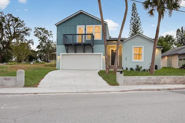 $3,995 | 207 Athens Street, Tarpon Springs, FL 34689