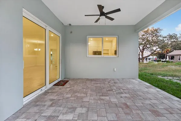 $3,995 | 207 Athens Street, Tarpon Springs, FL 34689