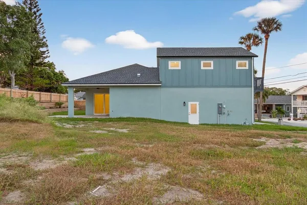 $3,995 | 207 Athens Street, Tarpon Springs, FL 34689