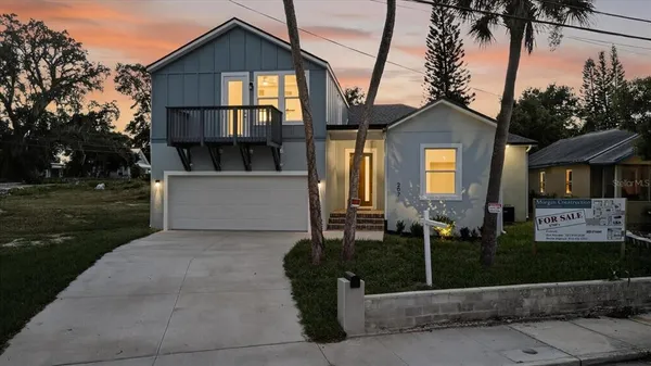 $3,995 | 207 Athens Street, Tarpon Springs, FL 34689