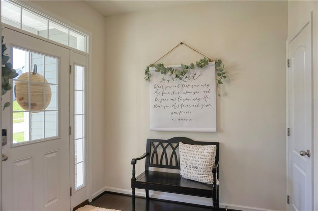 143 Wyncrest Drive Butler, PA 16001 - Photo 4 of 25