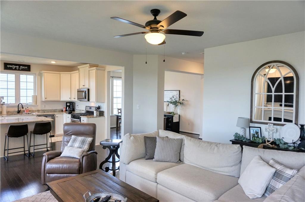 143 Wyncrest Drive Butler, PA 16001 - Photo 6 of 25