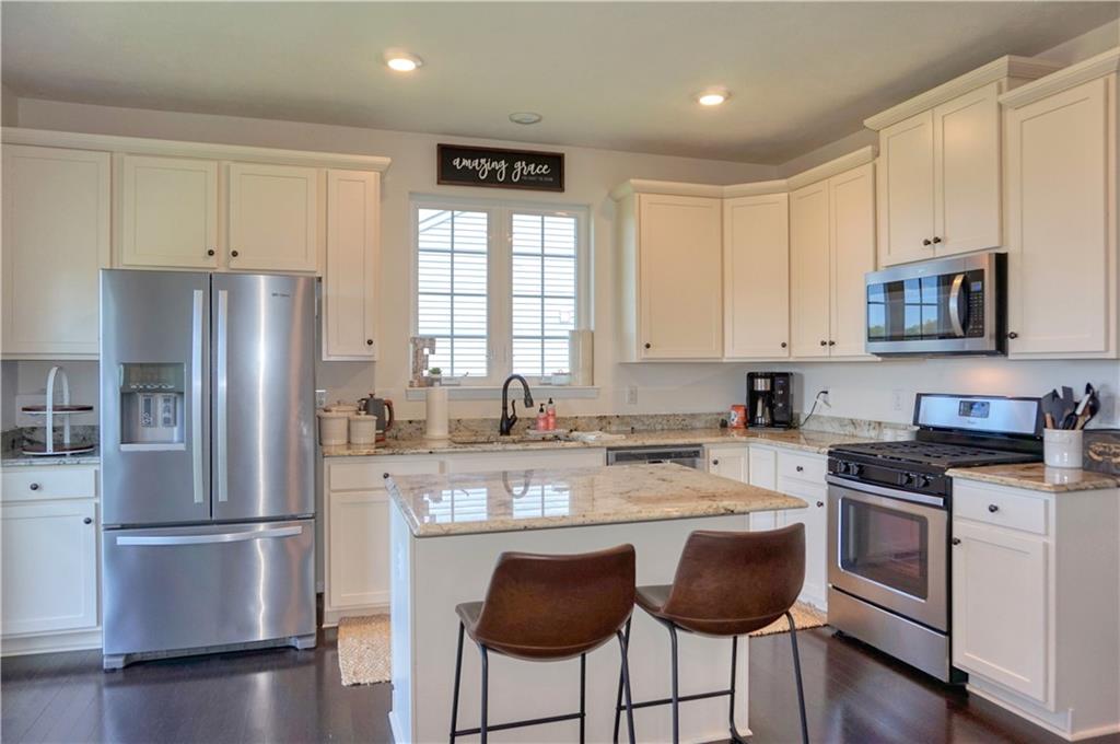 143 Wyncrest Drive Butler, PA 16001 - Photo 9 of 25