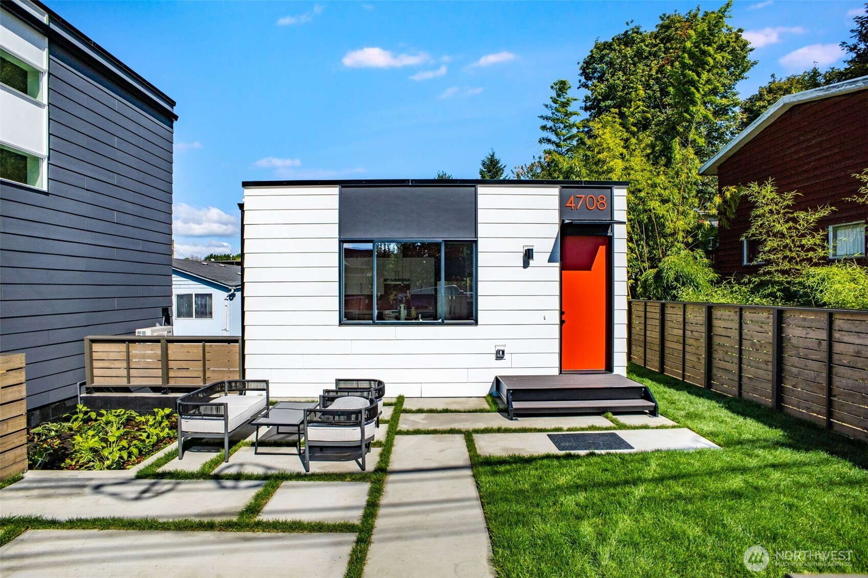 4708 South Morgan Street Seattle, WA 98118 - Photo 24 of 33