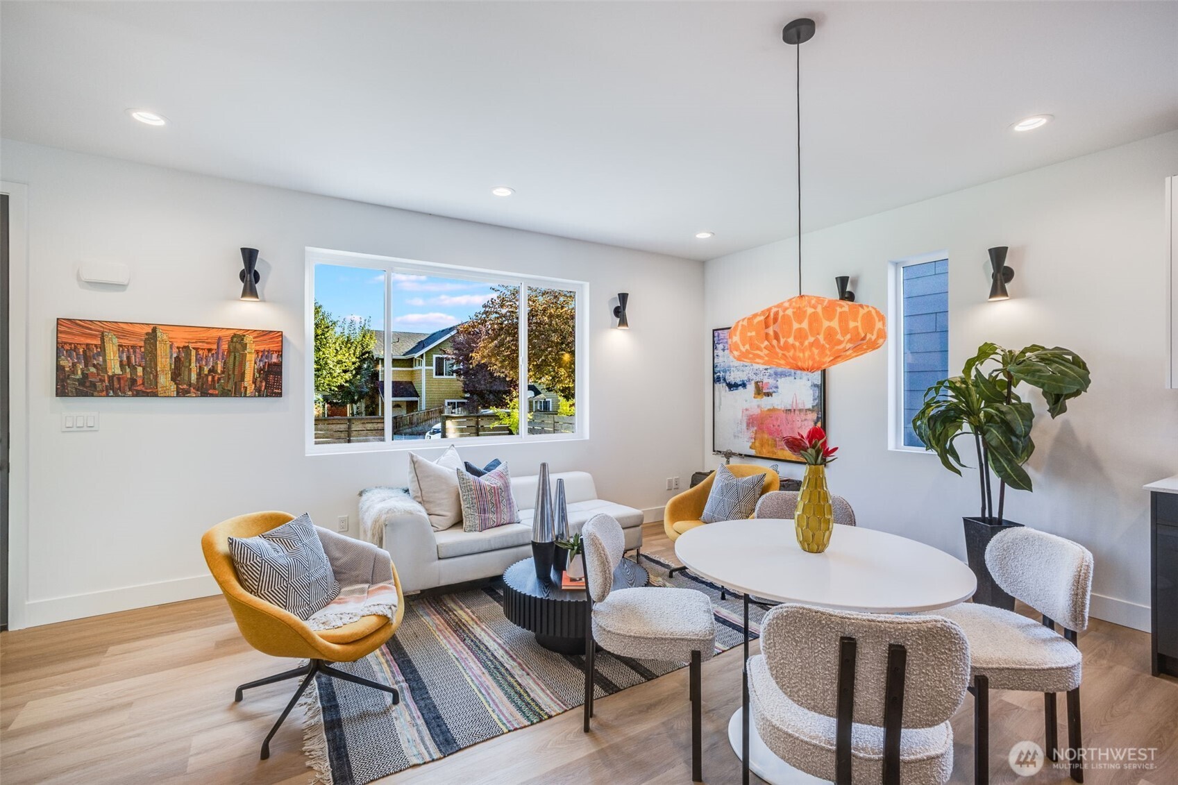 4708 South Morgan Street Seattle, WA 98118 - Photo 6 of 33