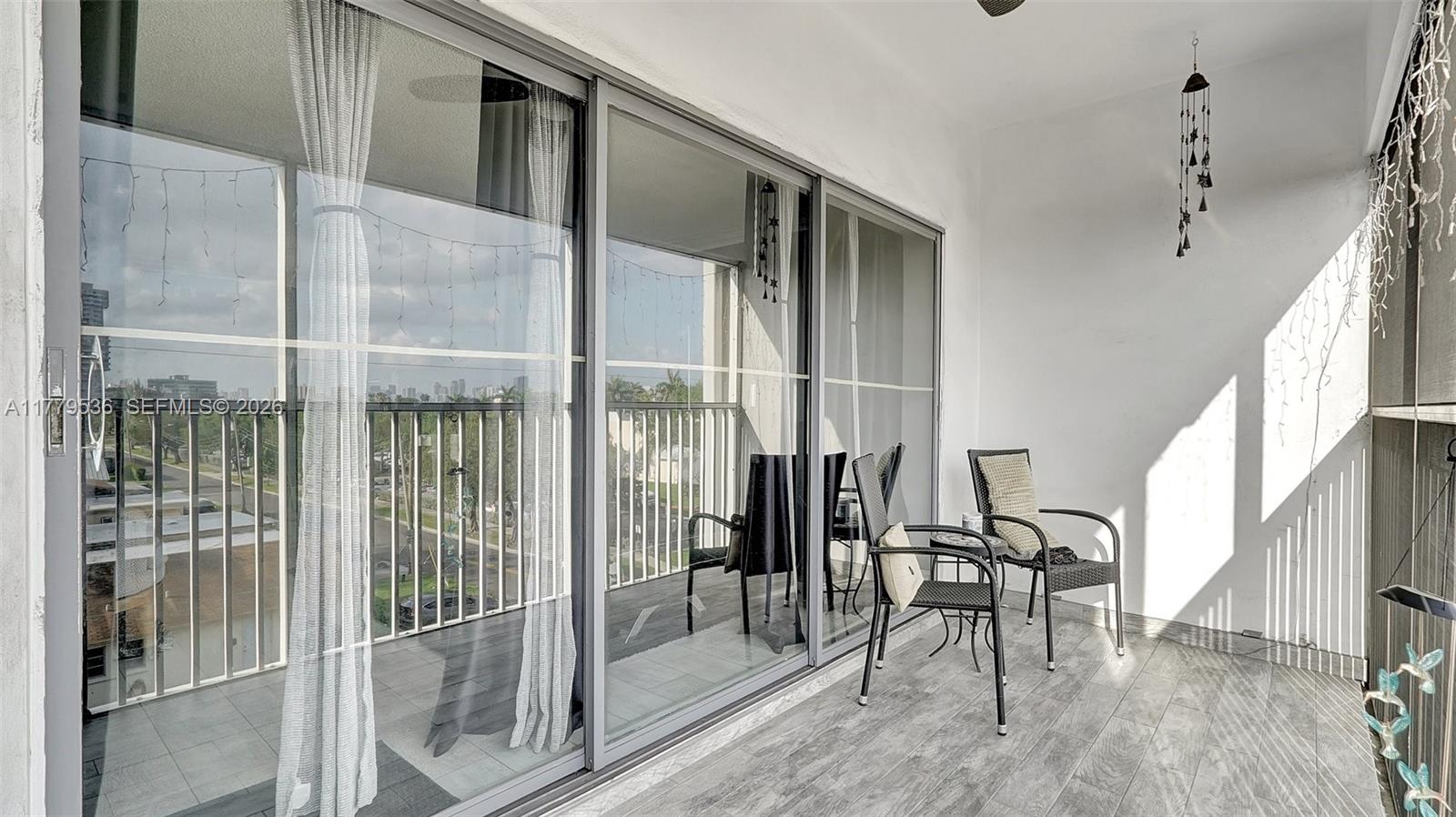 329 Southeast 3rd Street, Unit 405S Hallandale Beach, FL 33009 - Photo 36 of 44