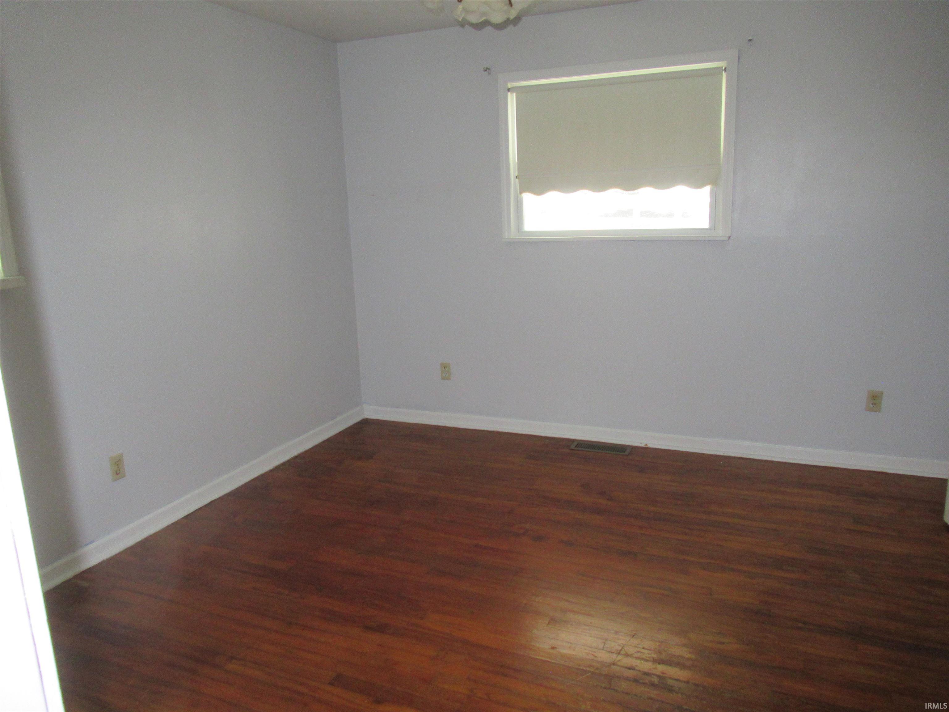 215 Worth Road Auburn, IN 46706 - Photo 22 of 32 Gallery Image 22