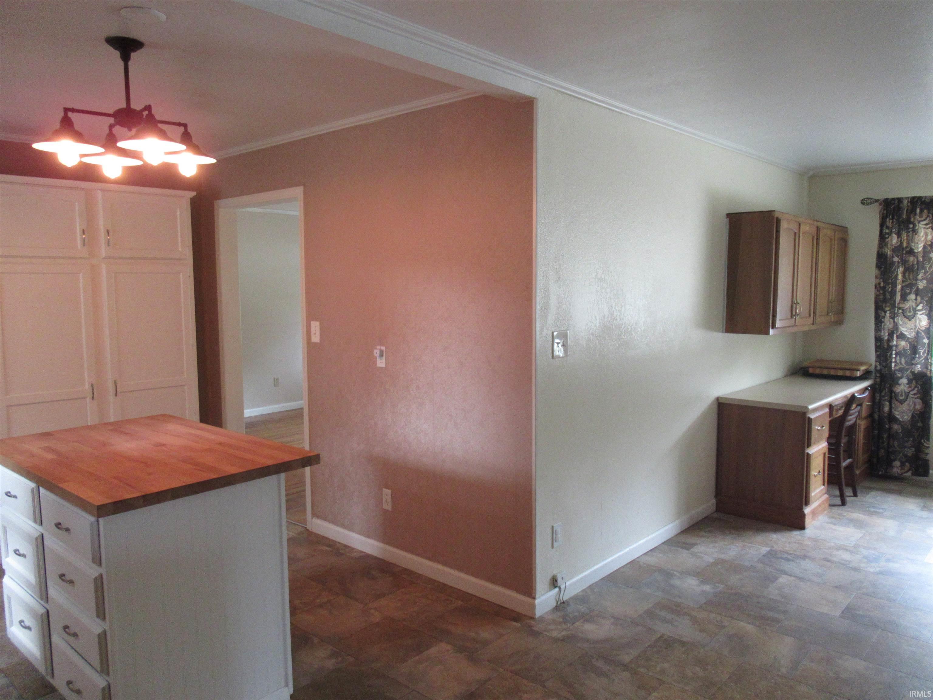 215 Worth Road Auburn, IN 46706 - Photo 24 of 32 Gallery Image 24