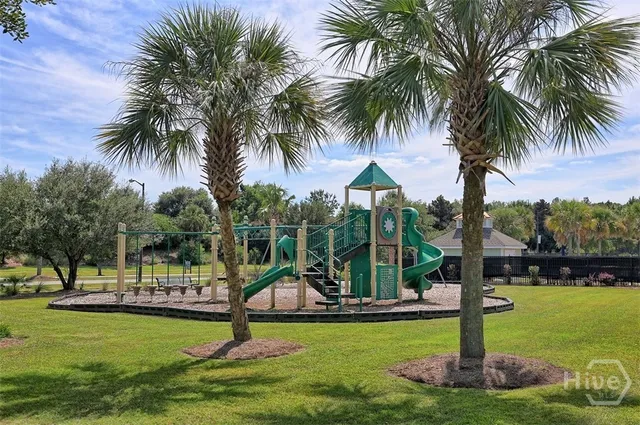 $315,000 | 245 Dogwood Circle, Port Wentworth, GA 31407