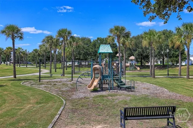 $315,000 | 245 Dogwood Circle, Port Wentworth, GA 31407