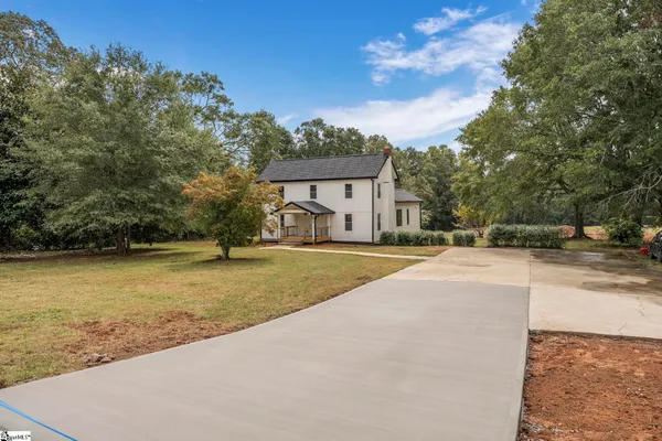 $369,900 | 212 Colonels Road, Pendleton, SC 29670