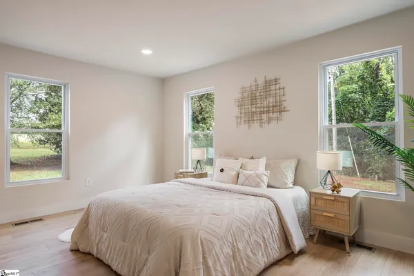 $369,900 | 212 Colonels Road, Pendleton, SC 29670