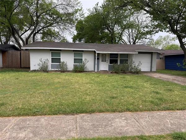 $2,350 | 819 Loganwood Avenue, Richardson, TX 75080