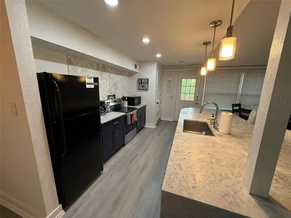 $2,350 | 819 Loganwood Avenue, Richardson, TX 75080