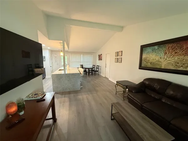 $2,350 | 819 Loganwood Avenue, Richardson, TX 75080