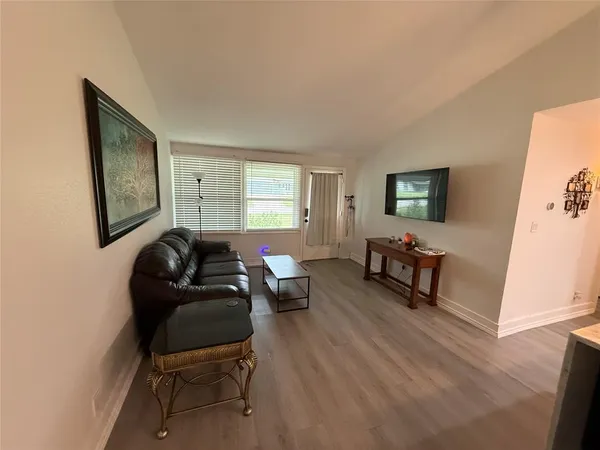 $2,350 | 819 Loganwood Avenue, Richardson, TX 75080