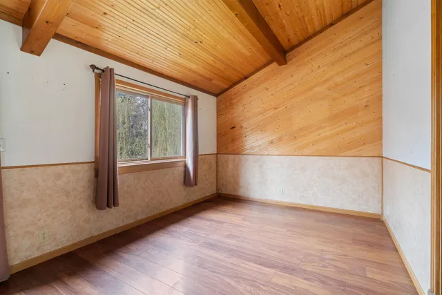 $200,000 | 6692 County Rd C, South Range, WI 54874