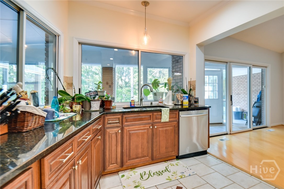 1641 Wild Azalea Lane Athens, GA 30606 - Photo 25 of 38 Kitchen