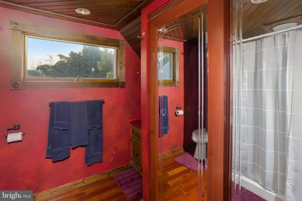 $3,900 | 230 Washington Street, Fieldsboro, NJ 08505