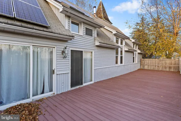 $3,900 | 230 Washington Street, Fieldsboro, NJ 08505