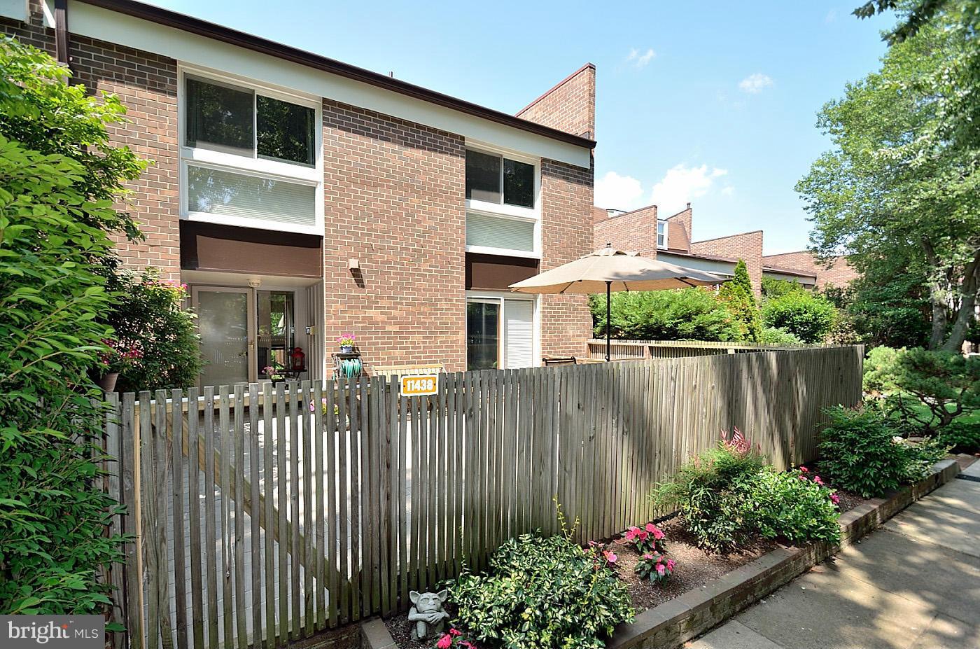 11438 Links Drive Reston, VA 20190 - Photo 1 of 26 Exterior (Front)