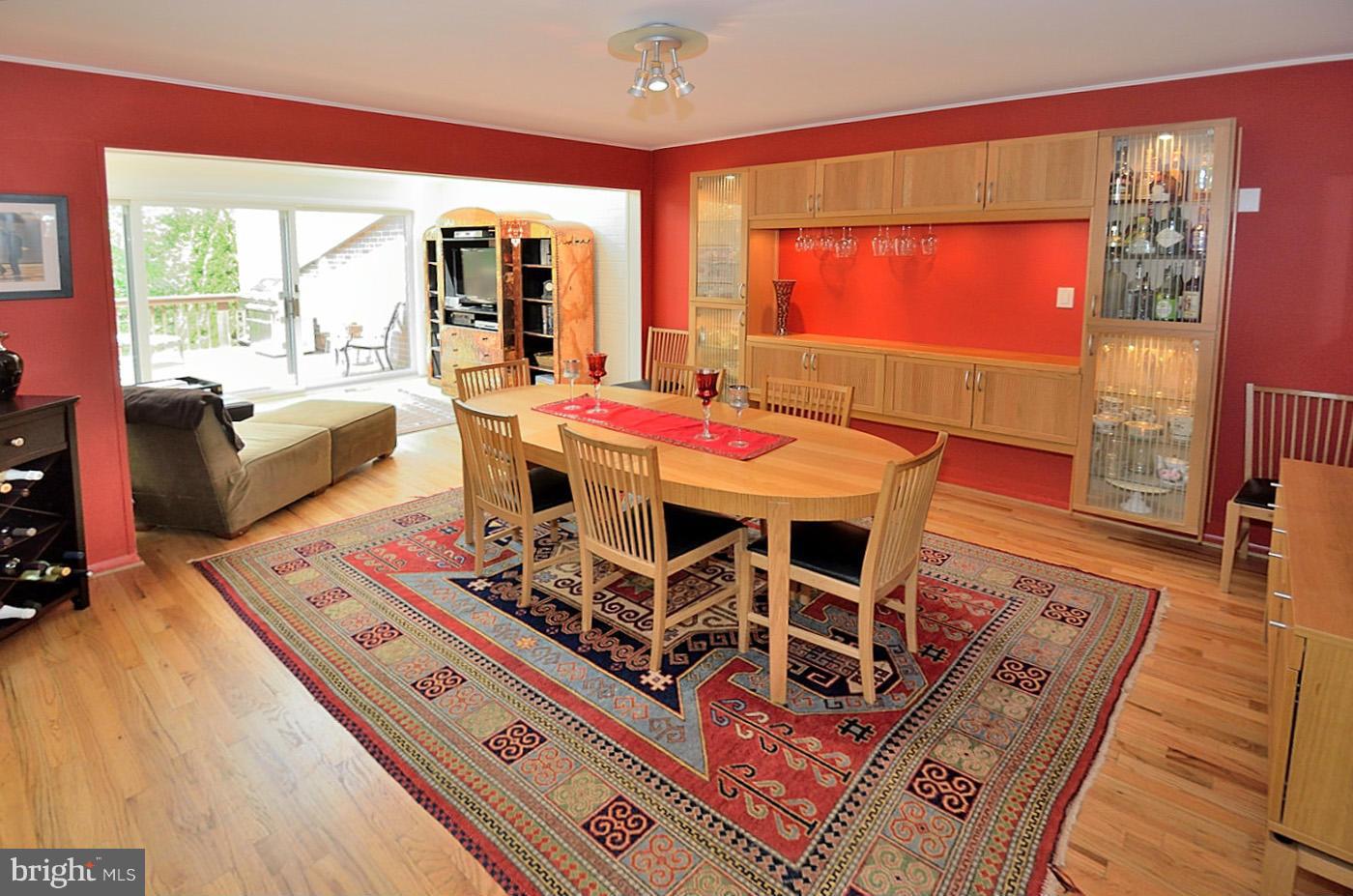 11438 Links Drive Reston, VA 20190 - Photo 8 of 26 Dining Room
