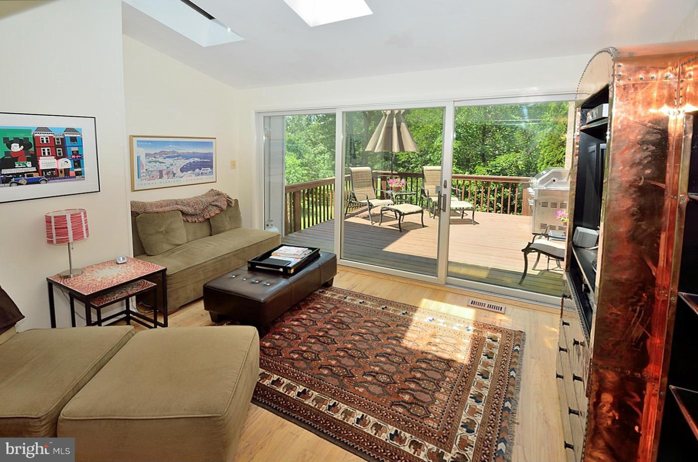 11438 Links Drive Reston, VA 20190 - Photo 10 of 26 Interior (General)